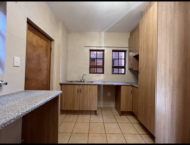 3 BEDROOM CLUSTER RENTED IN MEYERSDAL